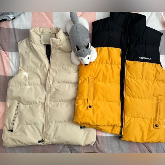 Mens Vest. 2 for the price of 1. Medium size. No brand. - Picture 5 of 5